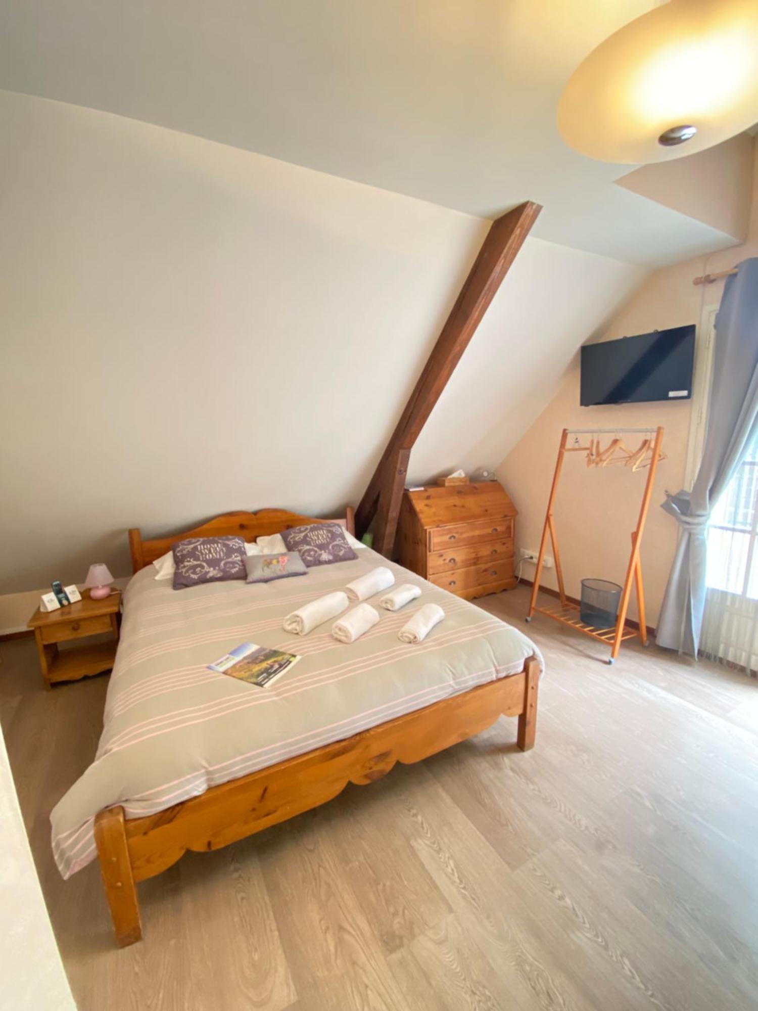 Logis Hotel Restaurant Auberge Du Bougnat Saint-Victor-la-Riviere 외부 사진