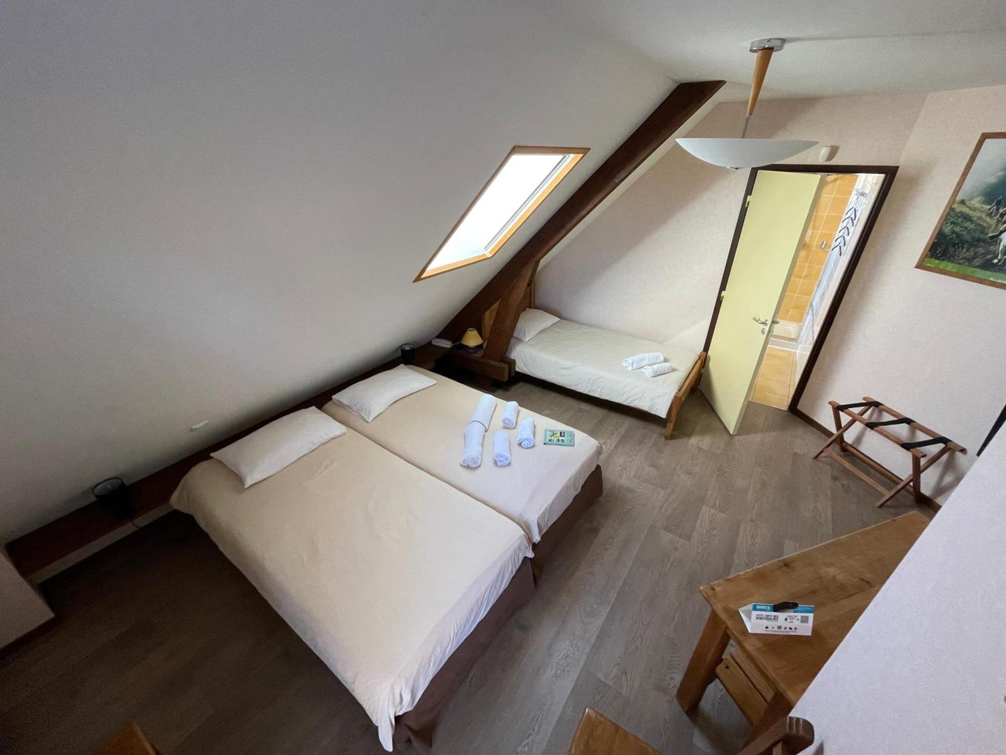Logis Hotel Restaurant Auberge Du Bougnat Saint-Victor-la-Riviere 외부 사진